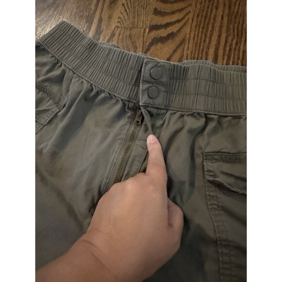 Abercrombie Women's Brown Green Khaki Cargo Shorts Elastic Waist Cotton Size L - Picture 6 of 8